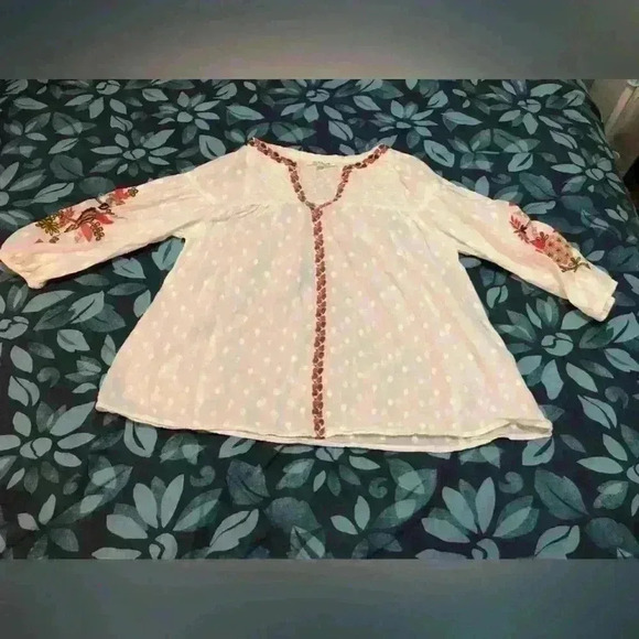 Solitaire Tops - Solitaire blouse size Xl